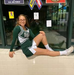 Meet your Posher, Lauren